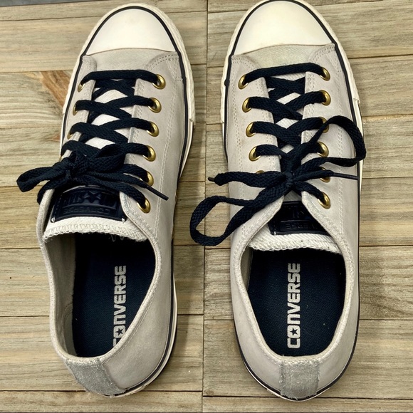 Converse Men’s Grey Leather Sneakers, Size 8, EUC - Picture 6 of 8